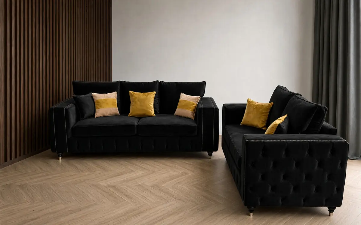 Ruby Sofa – 3 + 2 sofa set in Black